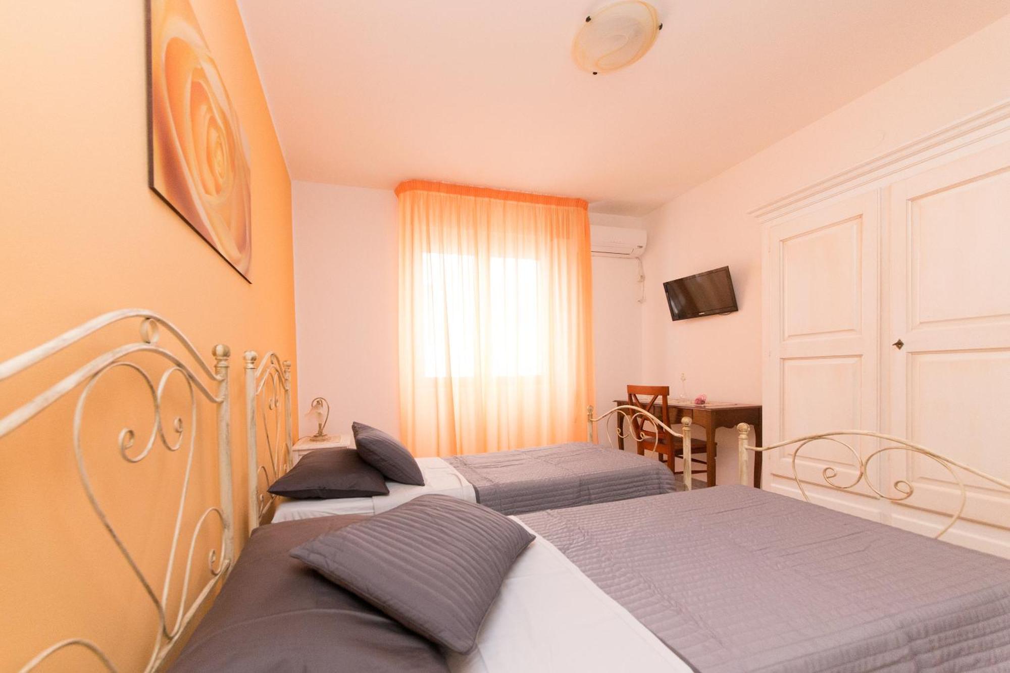 B&B La Casa Nel Borgo Specchia Ngoại thất bức ảnh