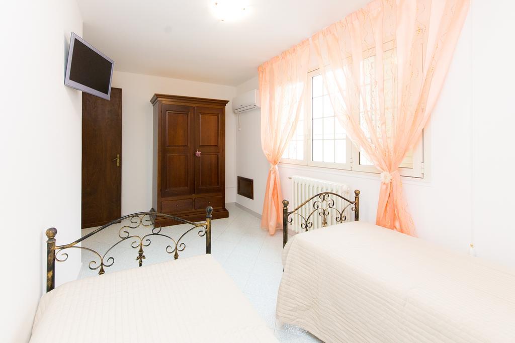B&B La Casa Nel Borgo Specchia Ngoại thất bức ảnh